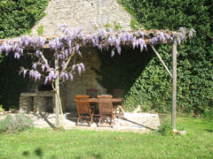 La Poulaillerie, Vandre, Isle of Wight. Barn conversion with pool
