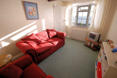 Undercliff Glen, Ventnor, Isle of Wight. Self catering apartments and caravan park overlooking the sea